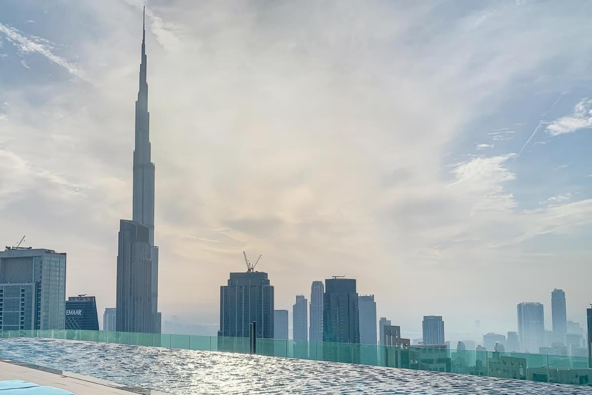 Frank Porter - Paramount Dubaï